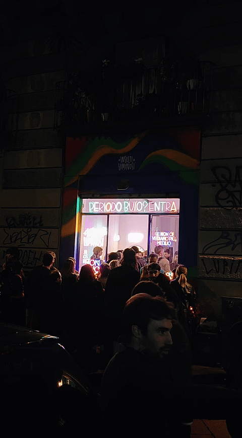 Insulti Luminosi / Pop-up store opening